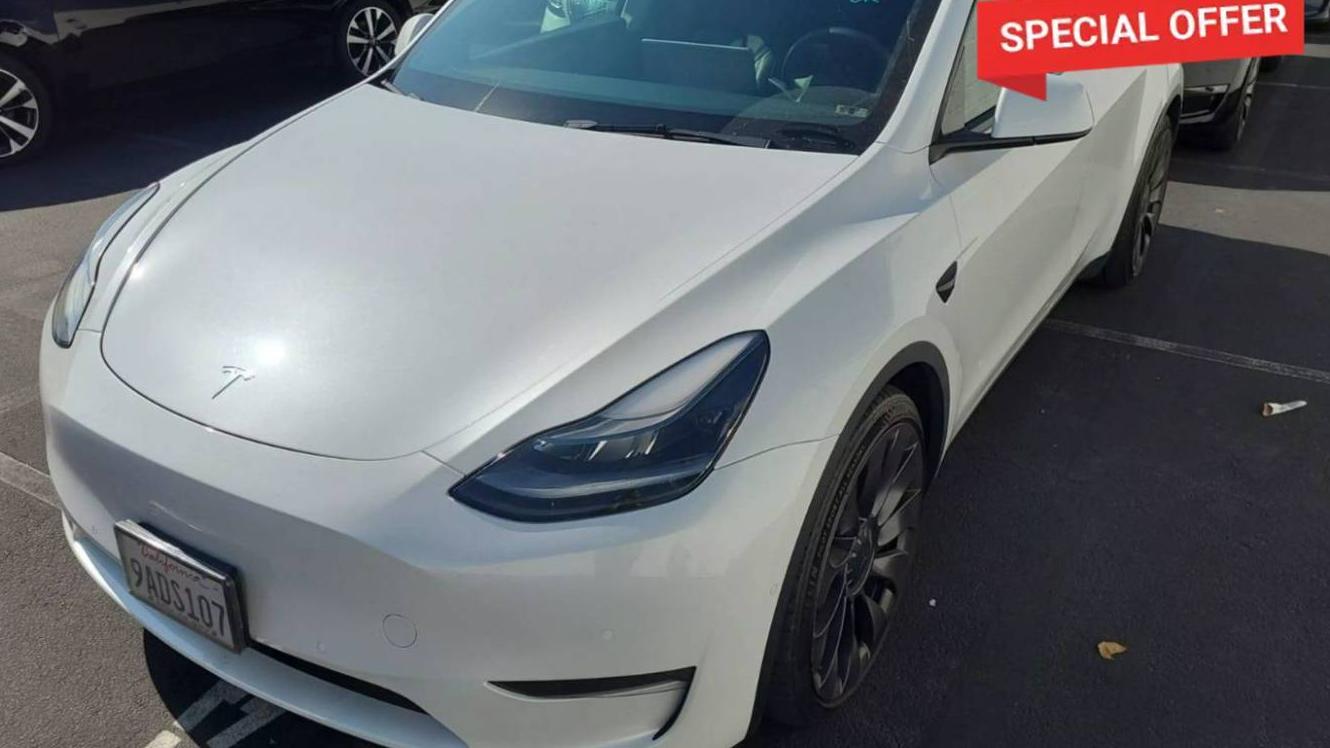 TESLA MODEL Y 2022 7SAYGDEF9NF349284 image